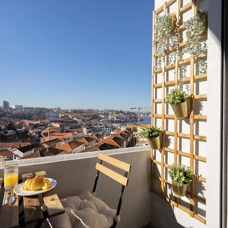 Ferienwohnung Gaya Avenue Flats - Elegant Contemporary Flats With Balcony Vila Nova de Gaia Exterior foto