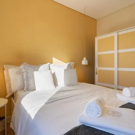 Ferienwohnung Gaya Avenue Flats - Elegant Contemporary Flats With Balcony Vila Nova de Gaia Exterior foto