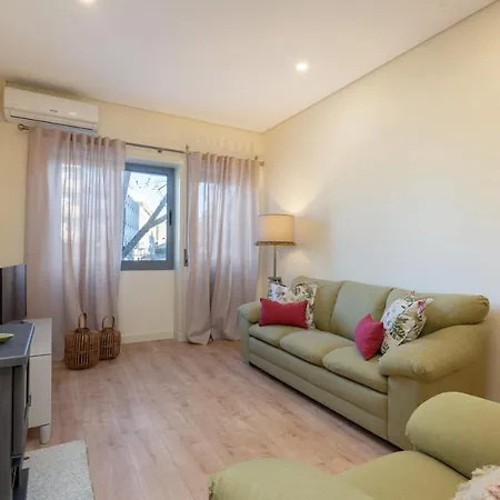 Ferienwohnung Gaya Avenue Flats - Elegant Contemporary Flats With Balcony Vila Nova de Gaia Exterior foto