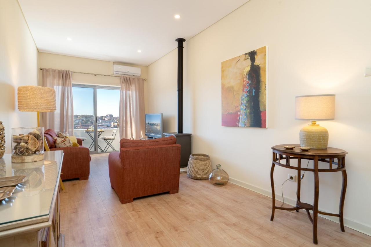 Apartment Gaya Avenue Flats - Elegant Contemporary Flats With Balcony Vila Nova de Gaia
