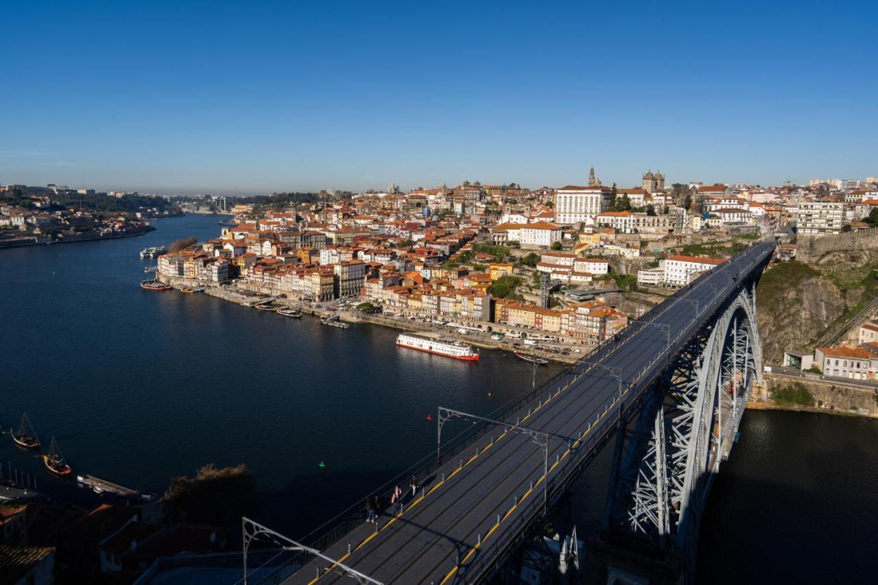Gaya Avenue Flats - Elegant Contemporary Flats With Balcony Vila Nova de Gaia