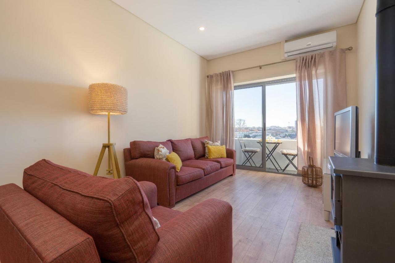 Apartment Gaya Avenue Flats - Elegant Contemporary Flats With Balcony