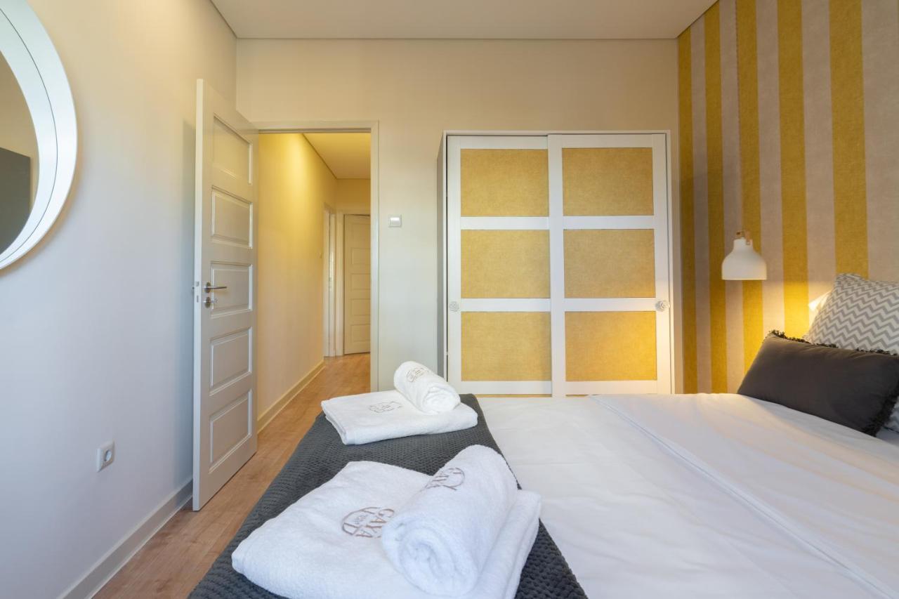 Gaya Avenue Flats - Elegant Contemporary Flats With Balcony Apartment *